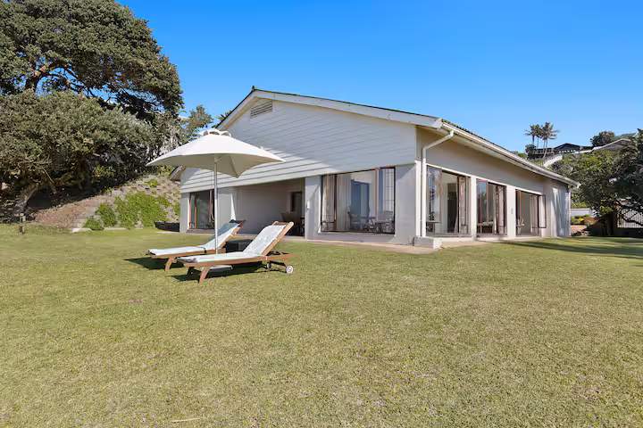 The Beach House — photo 1