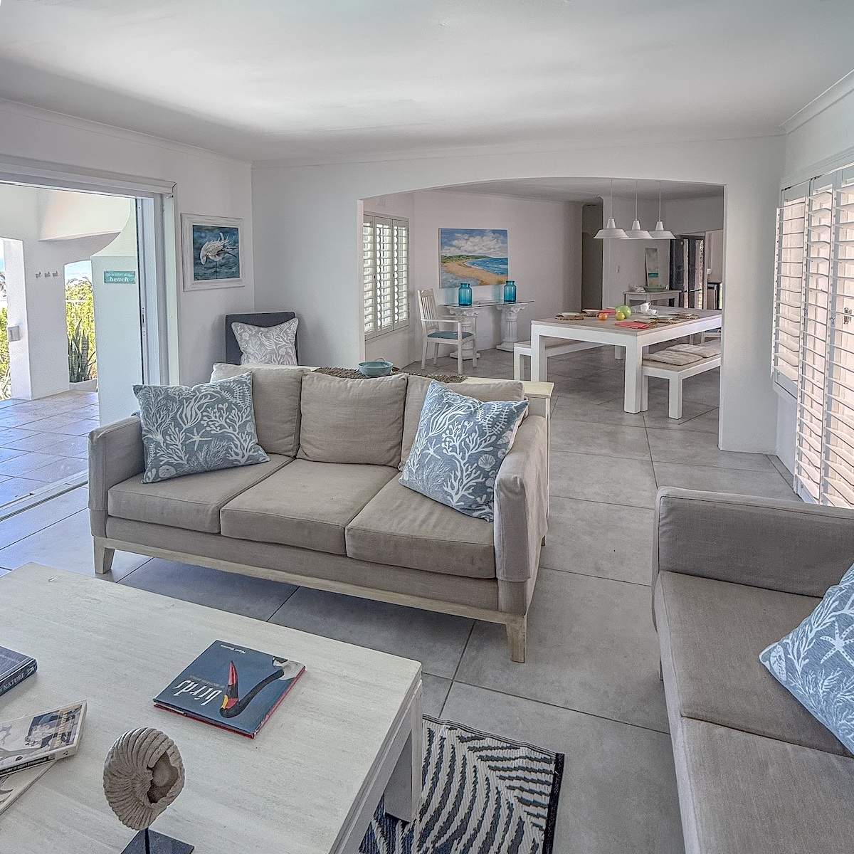 The White House - 56 Nkwazi Drive — photo 13